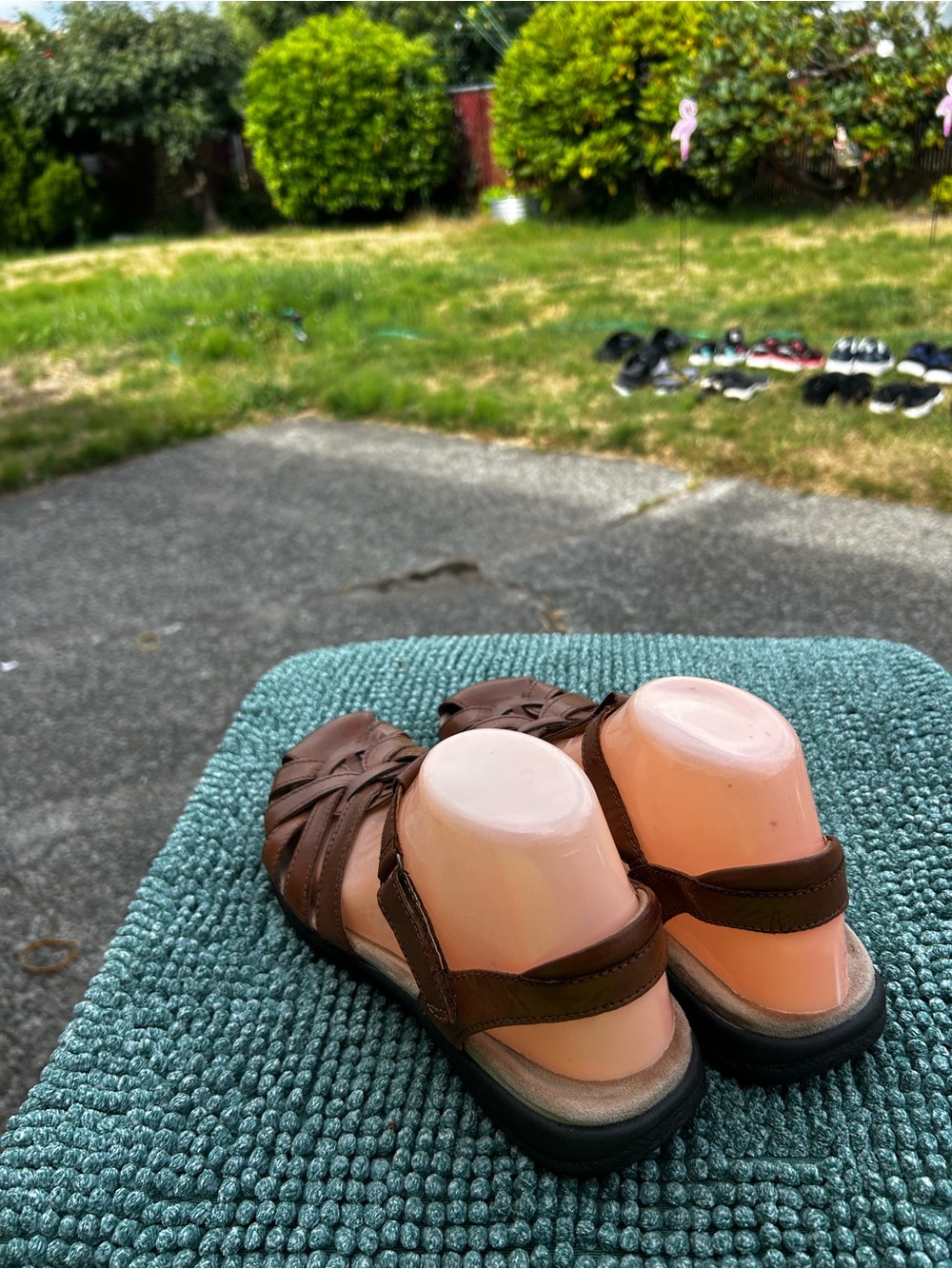 Earth Origins Brown Closed-Toe Sandals - Comfortable Everyday Sz 8M - Picture 8 of 14